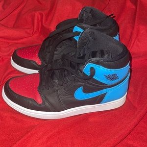Jordan Retro 1 UNC